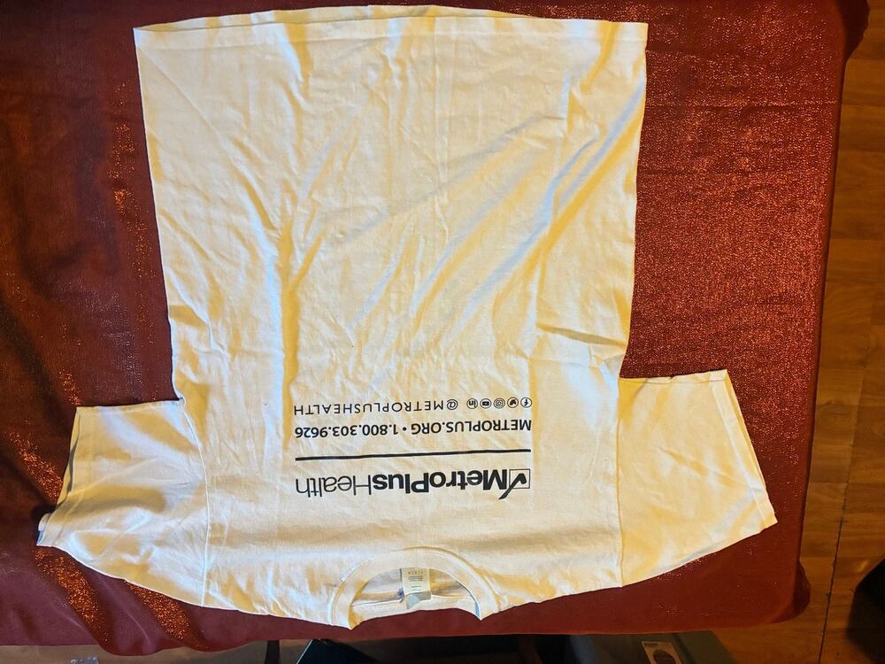 Port Company Shirt Mens Large MetroPlus Health Logo Short Sleeve Crew Neck White